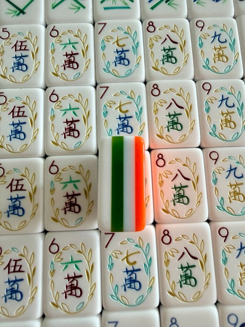ORANGE AMERICAN MAHJONG TILE SET -UNBRANDED - Picture 3 of 16